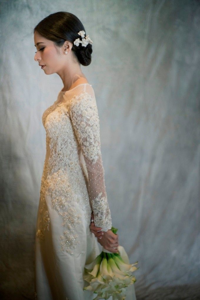 AN UNDERSTATED WEDDING ADORNED WITH GREENERY by Wong Hang Distinguished Tailor - 011 AN UNDERSTATED WEDDING ADORNED WITH GREENERY by Wong Hang Distinguished Tailor - 011