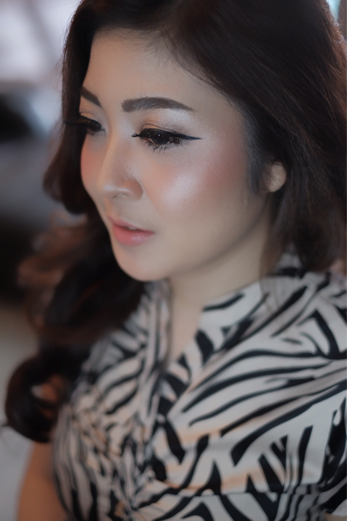 Ms. Nova by Anastasia Megan Makeup Artist - 008 Ms. Nova by Anastasia Megan Makeup Artist - 008