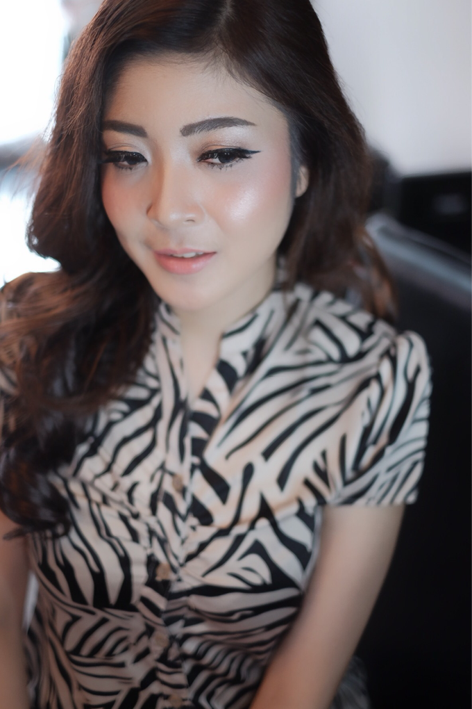 Ms. Nova by Anastasia Megan Makeup Artist - 012 Ms. Nova by Anastasia Megan Makeup Artist - 012