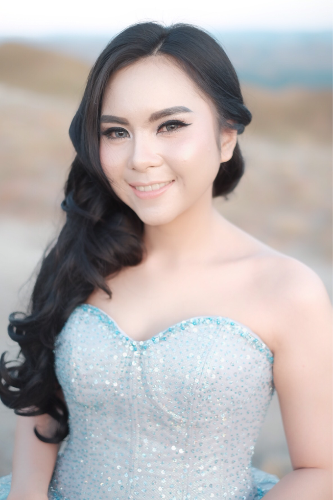 Ms. Mira by Anastasia Megan Makeup Artist - 008 Ms. Mira by Anastasia Megan Makeup Artist - 008