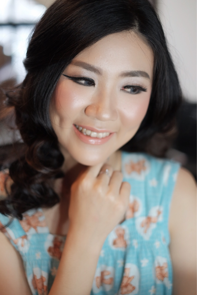 Ms. Dian by Anastasia Megan Makeup Artist - 006 Ms. Dian by Anastasia Megan Makeup Artist - 006
