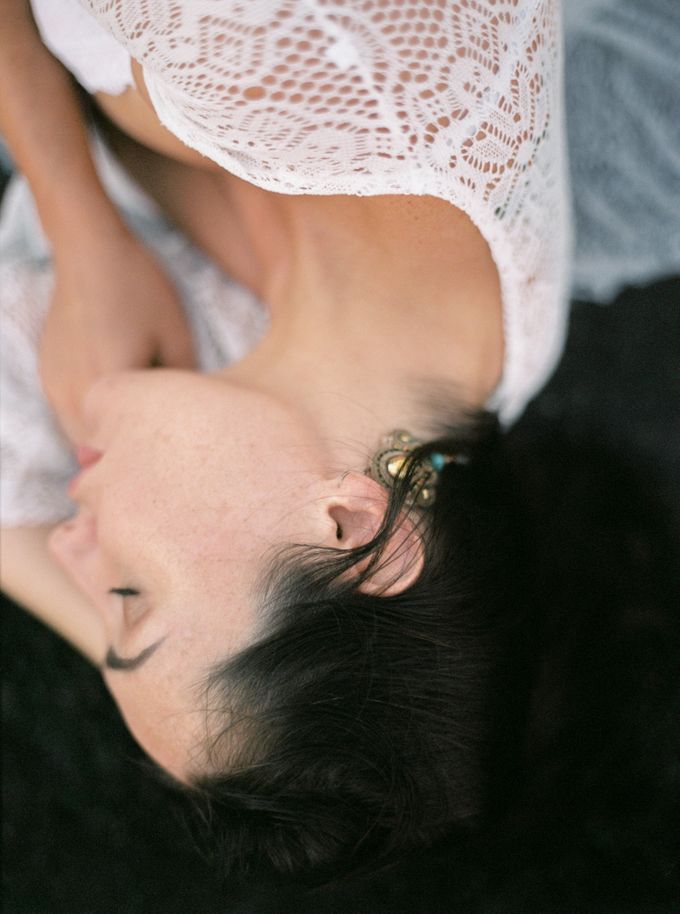 Beach Boudoir Session by Arta Photo - 001 Beach Boudoir Session by Arta Photo - 001