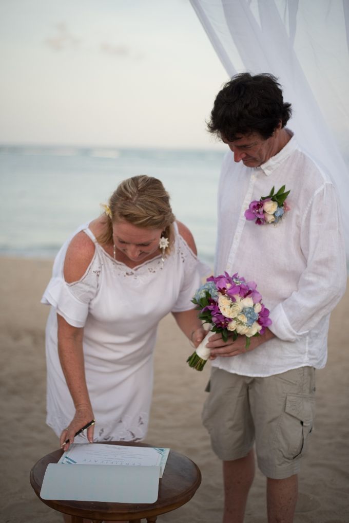Vow Renewal Ceremony of Mr. Gavan Hood & Mrs. Maree Hood by Tijili Benoa Hotel - 006 Vow Renewal Ceremony of Mr. Gavan Hood & Mrs. Maree Hood by Tijili Benoa Hotel - 006