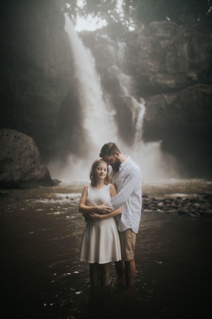 Angelic Waterfall Session of Landy & Greg by fire, wood & earth - 015 Angelic Waterfall Session of Landy & Greg by fire, wood & earth - 015