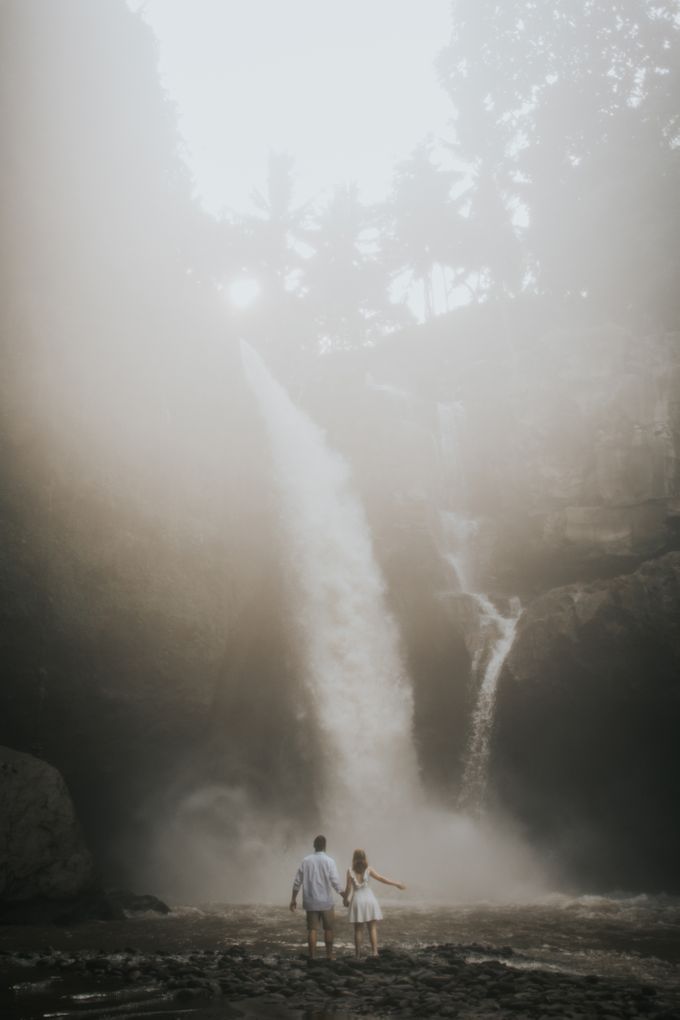 Angelic Waterfall Session of Landy & Greg by FIRE, WOOD & EARTH - 026