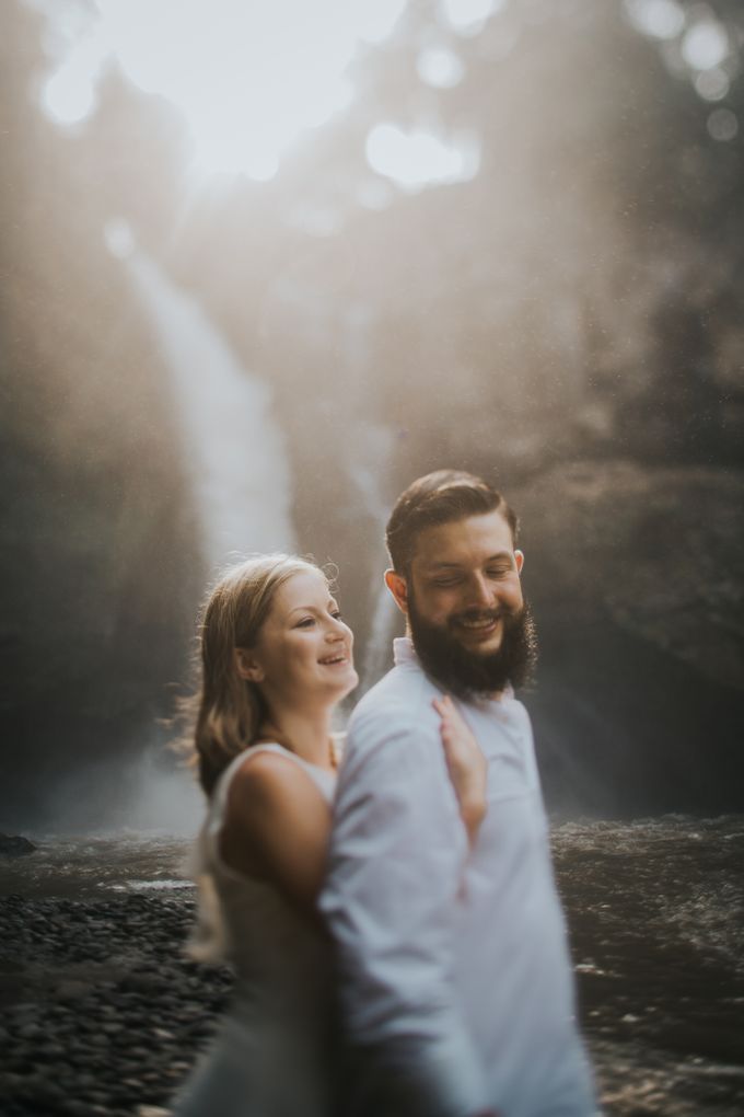 Angelic Waterfall Session of Landy & Greg by fire, wood & earth - 031 Angelic Waterfall Session of Landy & Greg by fire, wood & earth - 031