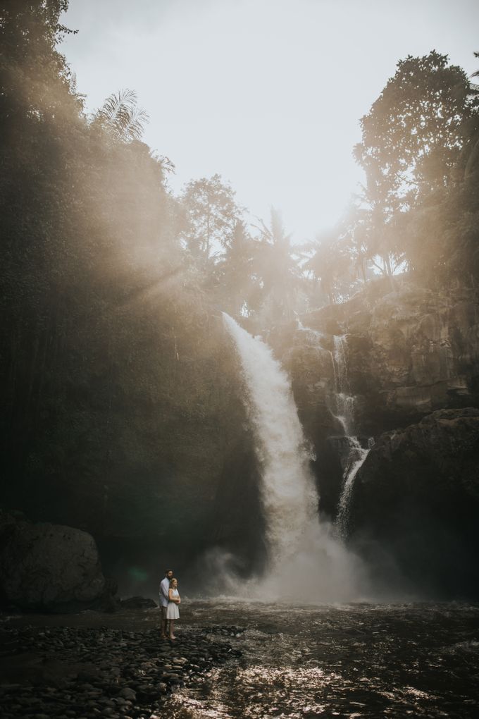 Angelic Waterfall Session of Landy & Greg by fire, wood & earth - 035 Angelic Waterfall Session of Landy & Greg by fire, wood & earth - 035