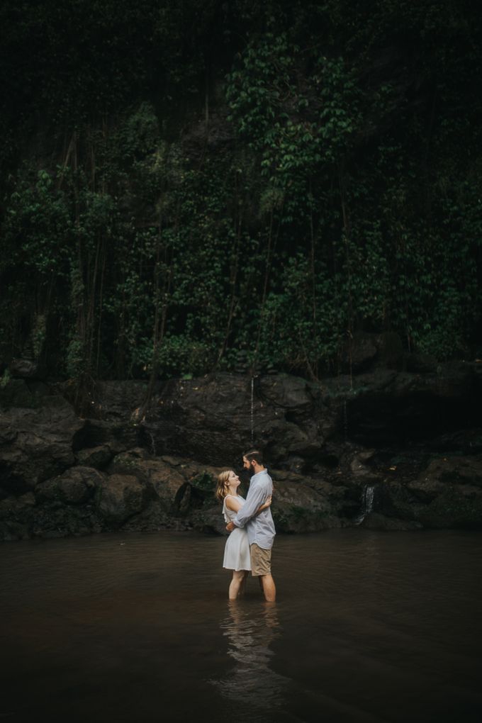 Angelic Waterfall Session of Landy & Greg by fire, wood & earth - 008 Angelic Waterfall Session of Landy & Greg by fire, wood & earth - 008