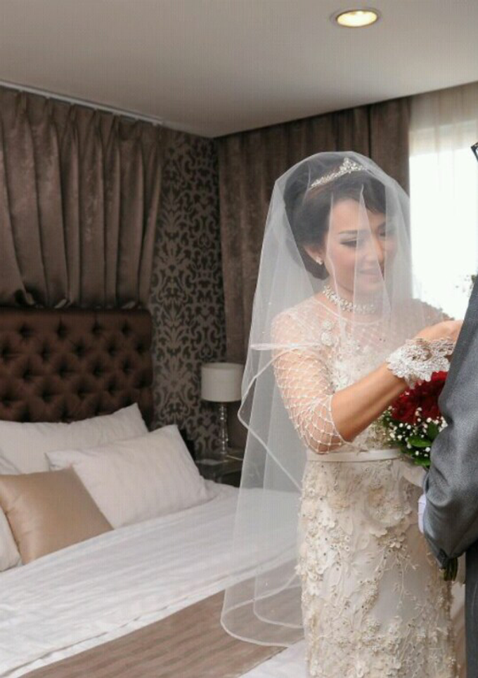 Wedding Gown For April By Angelina Monica Bridestory Com