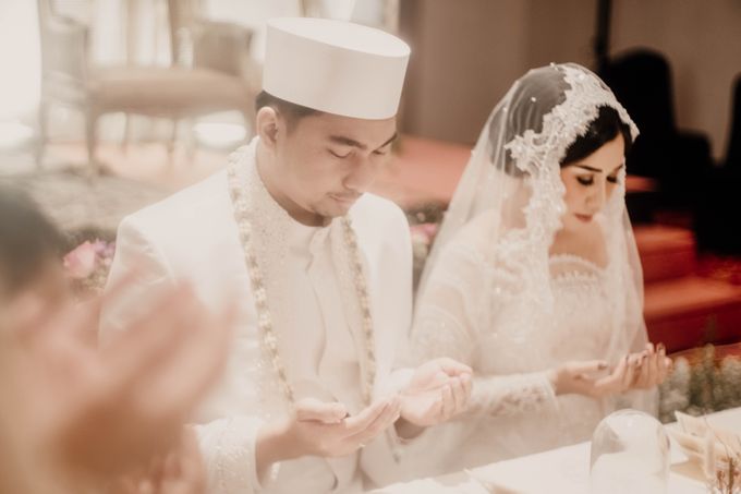 Anita & Fiqrie Wedding at Swissbel Kemayoran Jakarta by AKSA Creative - 032