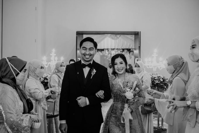 Anita & Fiqrie Wedding at Swissbel Kemayoran Jakarta by AKSA Creative - 025