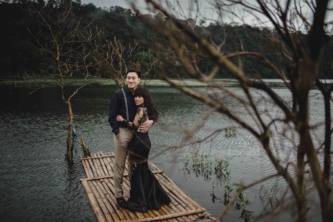 Anita & Anthony - The Calmness of Tamblingan Lake by StayBright - 011