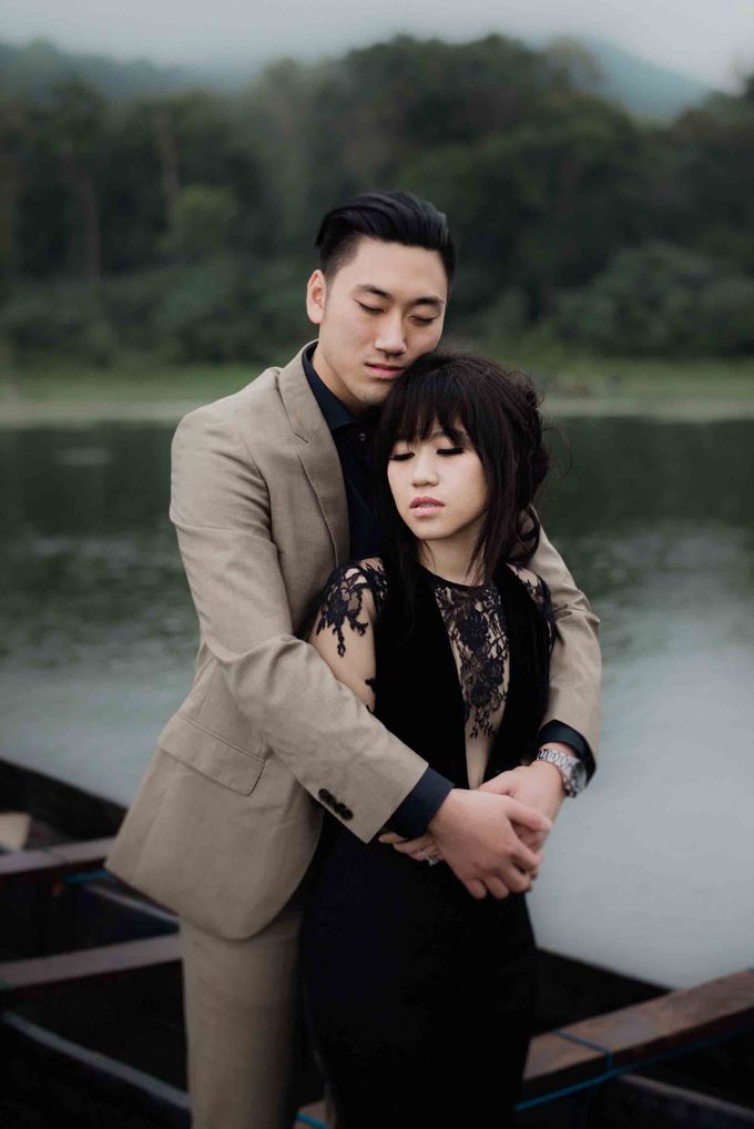 Anita & Anthony - The Calmness of Tamblingan Lake by StayBright - 008