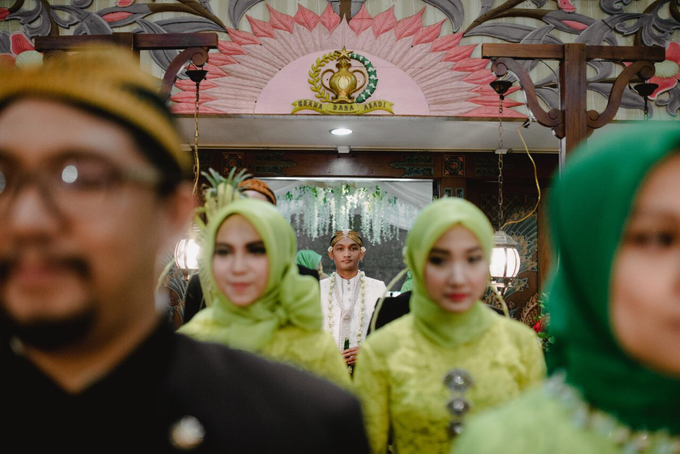 Dayu & Arief by Ans Wedding Service & Priyan Decor - 009 Dayu & Arief by Ans Wedding Service & Priyan Decor - 009