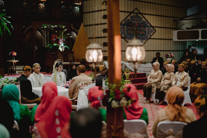 Dayu & Arief by Ans Wedding Service & Priyan Decor - 013 Dayu & Arief by Ans Wedding Service & Priyan Decor - 013