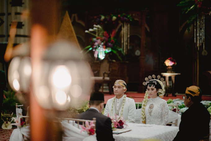 Dayu & Arief by Ans Wedding Service & Priyan Decor - 014 Dayu & Arief by Ans Wedding Service & Priyan Decor - 014