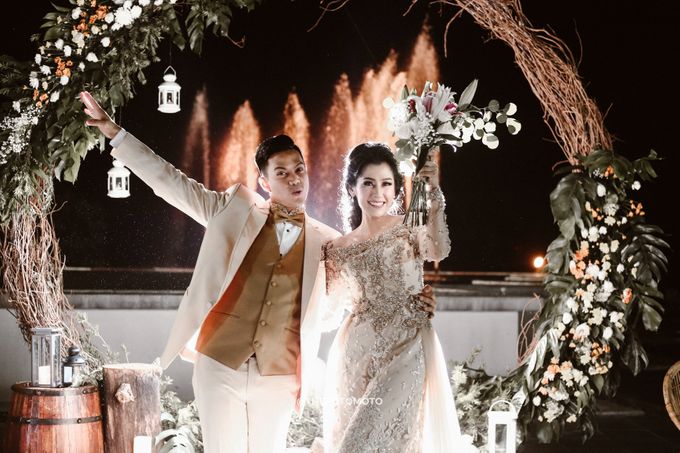 Ardina Rasti & Arie Andika by Thepotomoto Photography - 005 Ardina Rasti & Arie Andika by Thepotomoto Photography - 005