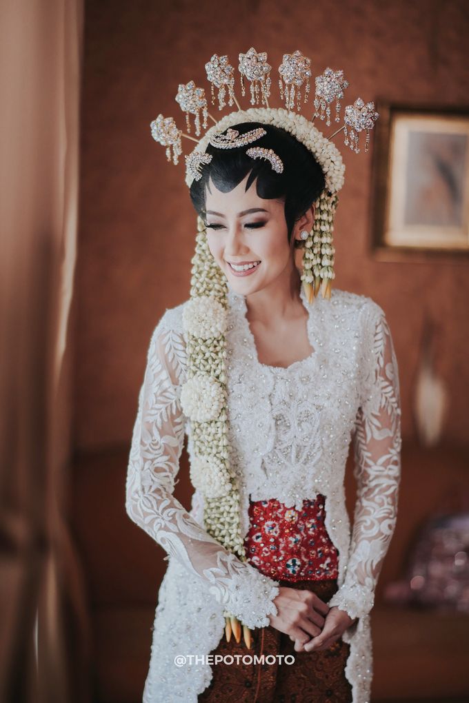 Ardina Rasti & Arie Andika by Thepotomoto Photography - 013 Ardina Rasti & Arie Andika by Thepotomoto Photography - 013