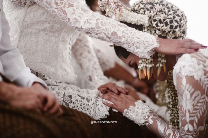 Ardina Rasti & Arie Andika by Thepotomoto Photography - 021 Ardina Rasti & Arie Andika by Thepotomoto Photography - 021