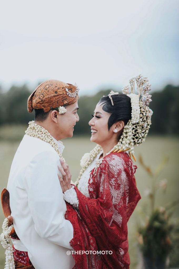 Ardina Rasti & Arie Andika by Thepotomoto Photography - 024 Ardina Rasti & Arie Andika by Thepotomoto Photography - 024