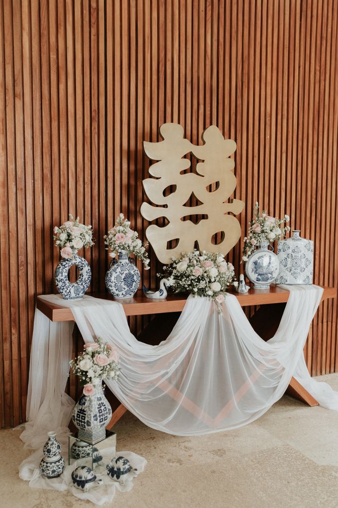 Vintage Elegant Arrangement by Bali Wedding Atelier - 006 Vintage Elegant Arrangement by Bali Wedding Atelier - 006