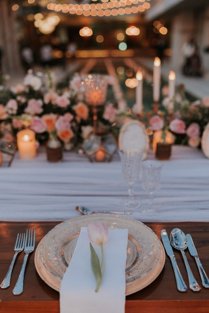 Vintage Elegant Arrangement by Bali Wedding Atelier - 014 Vintage Elegant Arrangement by Bali Wedding Atelier - 014