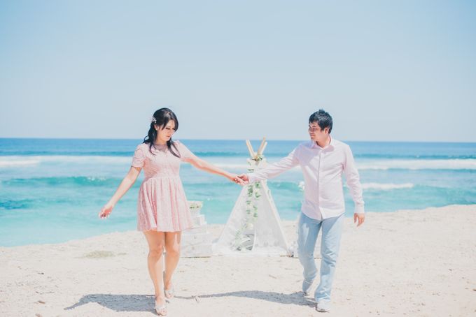 Prewedding by Honey Wedding & Event Bali - 010