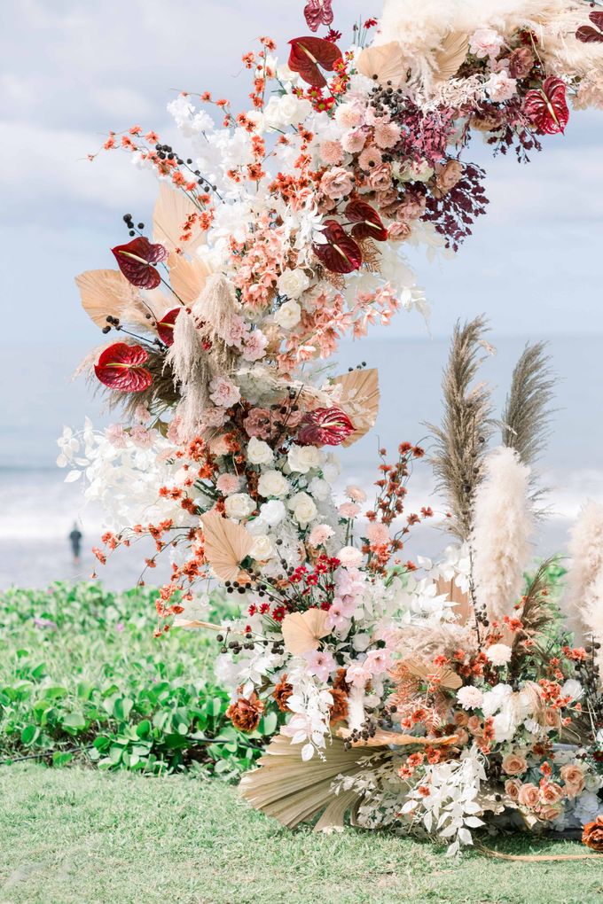 MAYA & DIOCO WEDDING by Bali Wonderful Decor - 016 MAYA & DIOCO WEDDING by Bali Wonderful Decor - 016