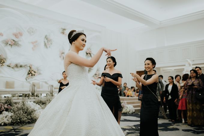 Compilation of Ballgown Wedding Dress by Skenoo Hall Emporium Pluit by IKK Wedding - 001 Compilation of Ballgown Wedding Dress by Skenoo Hall Emporium Pluit by IKK Wedding - 001
