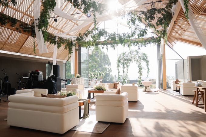 Loka Meru Ballroom by Sunsetfalls Gardens and Resort - 002