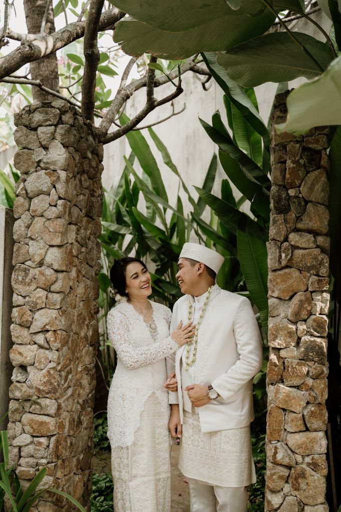 Ario & Abel Wedding at Azila Villa by AKSA Creative - 012 Ario & Abel Wedding at Azila Villa by AKSA Creative - 012
