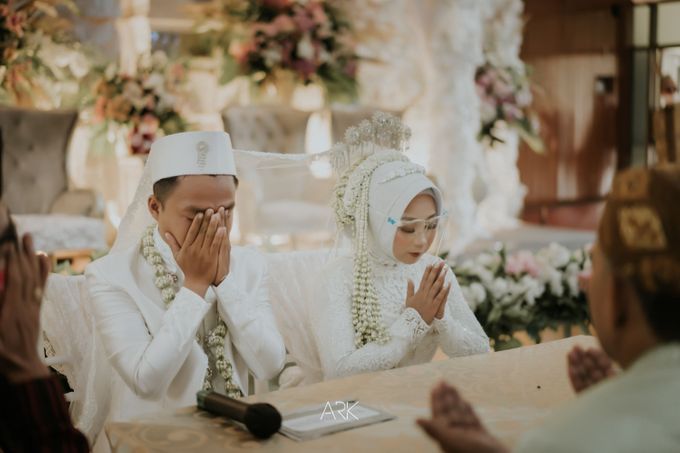 Traditional Wedding from Dilla & Rifki by K Wedding Organizer - 008