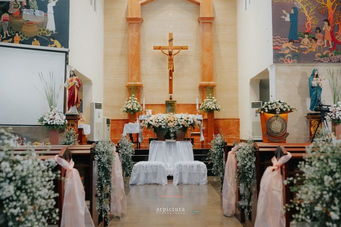 Holy Matrimony of Nungky & Jojo by Avinci wedding planner - 008 Holy Matrimony of Nungky & Jojo by Avinci wedding planner - 008