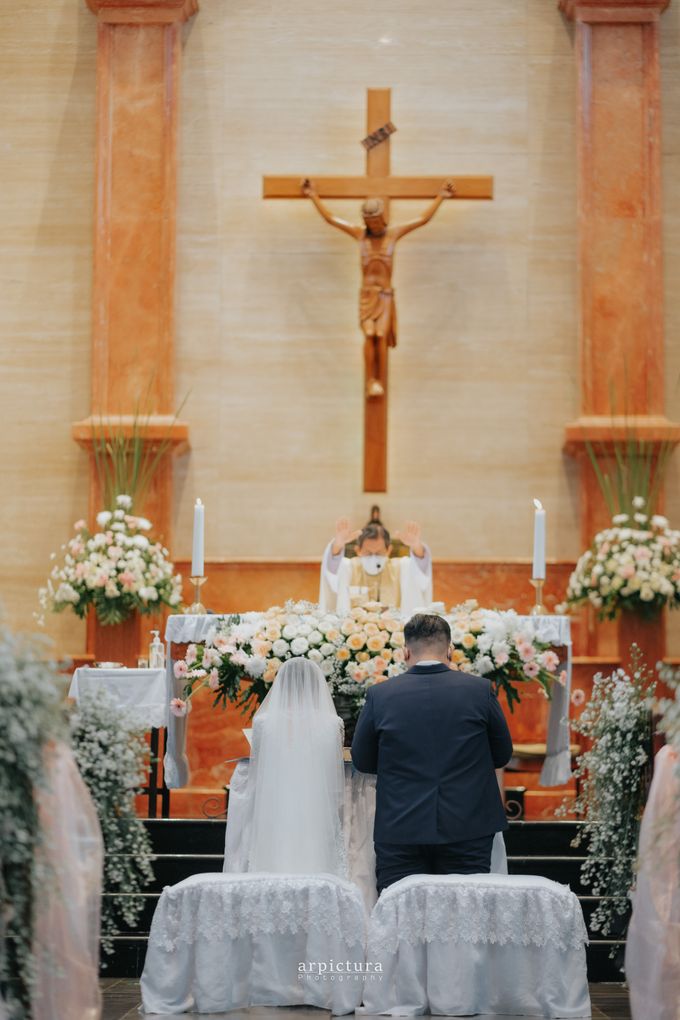 Holy Matrimony of Nungky & Jojo by Avinci wedding planner - 005 Holy Matrimony of Nungky & Jojo by Avinci wedding planner - 005