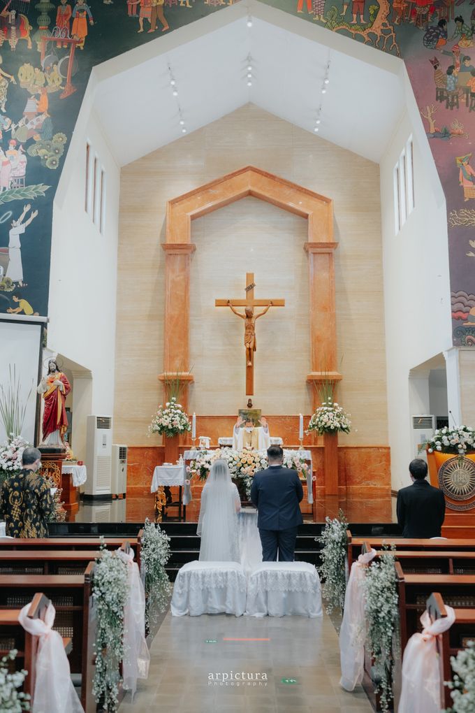 Holy Matrimony of Nungky & Jojo by Avinci wedding planner - 010 Holy Matrimony of Nungky & Jojo by Avinci wedding planner - 010
