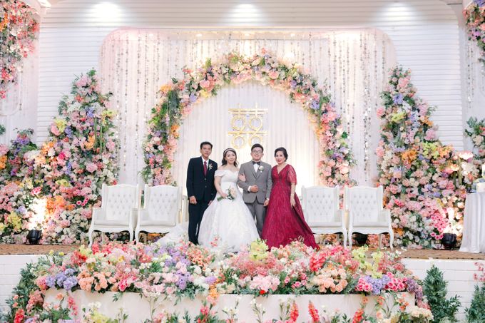 THE WEDDING OF KELVIN & MELI by Ariespangestu Photography - 018