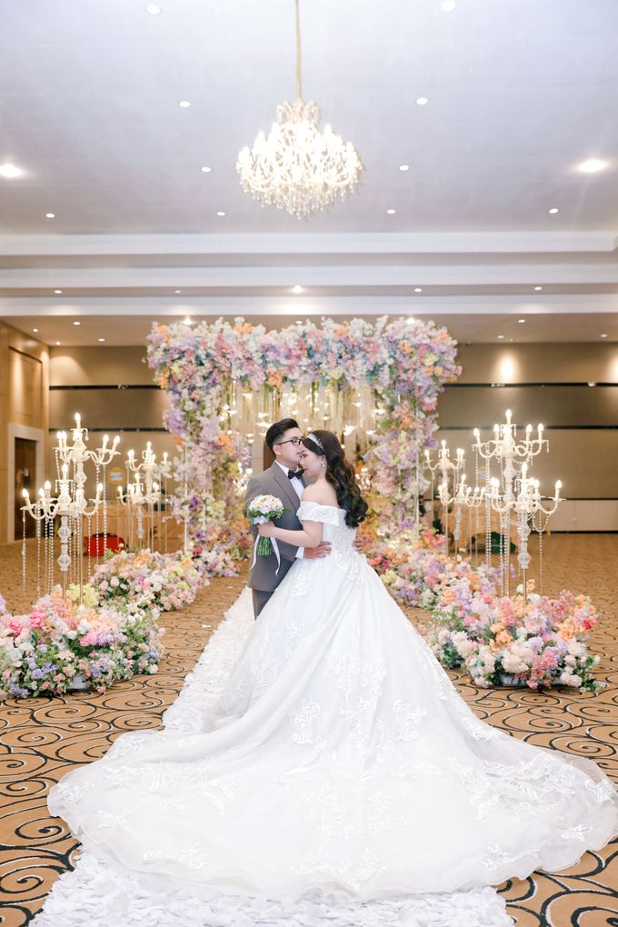 THE WEDDING OF KELVIN & MELI by Ariespangestu Photography - 025