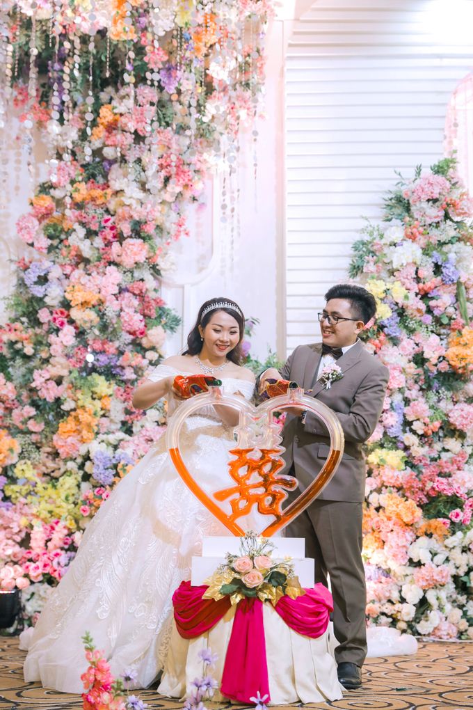 THE WEDDING OF KELVIN & MELI by Ariespangestu Photography - 027