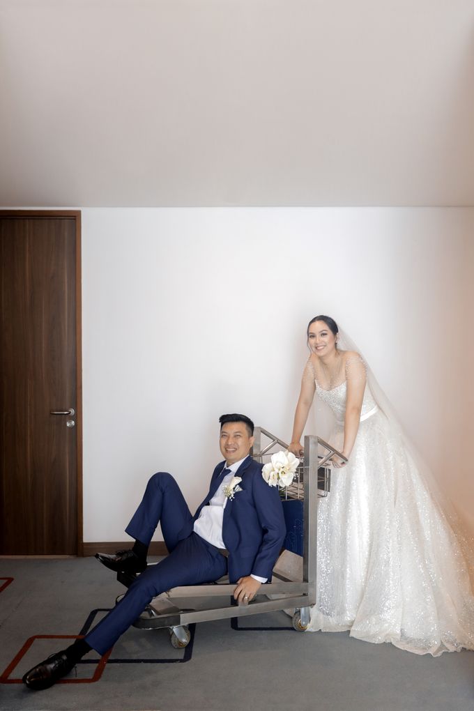 THE WEDDING OF ANTON & ANGEL by Ariespangestu Photography - 033