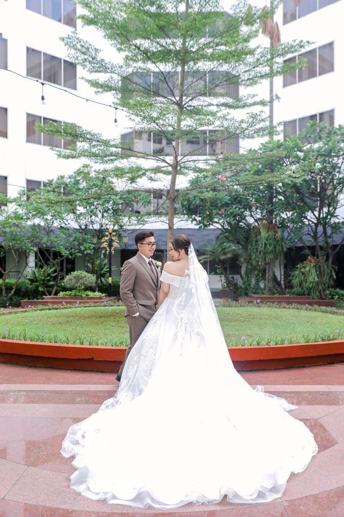 THE WEDDING OF KELVIN & MELI by Ariespangestu Photography - 045