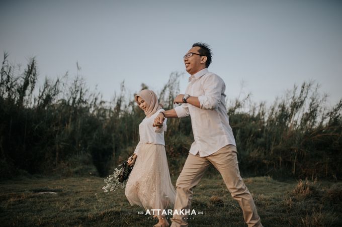 Preweddingg Indria & Hasfih by Attarakha Fotografi - 001 Preweddingg Indria & Hasfih by Attarakha Fotografi - 001