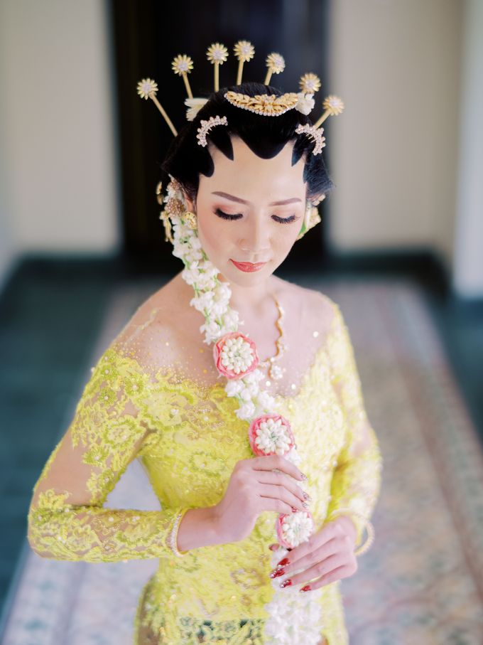 Javanese Heritage Wedding by Arta Photo - 036