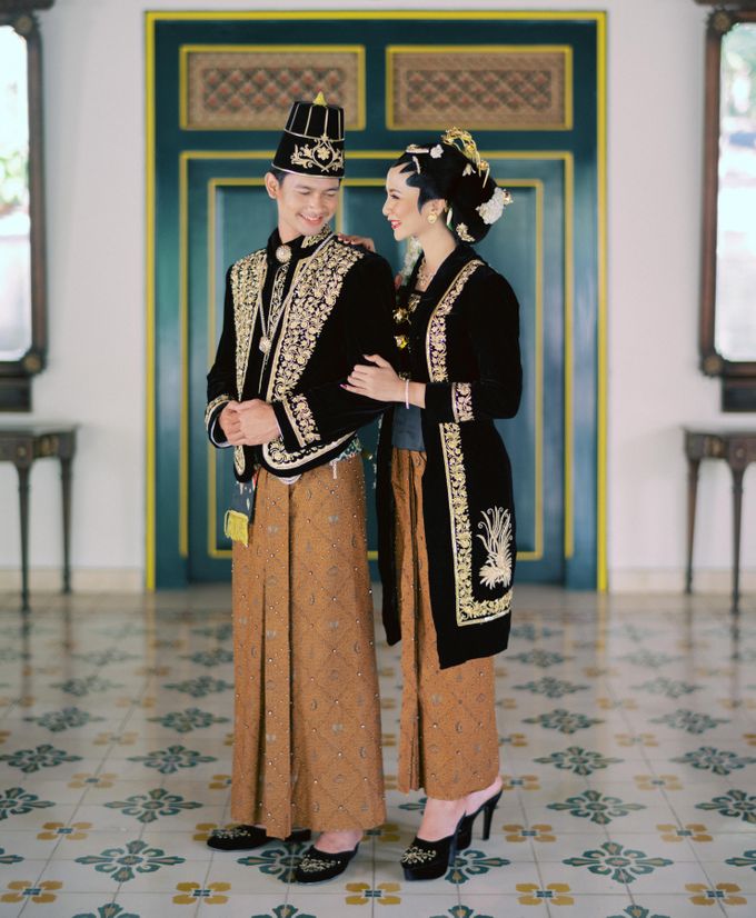 Javanese Heritage Wedding by Arta Photo - 043 Javanese Heritage Wedding by Arta Photo - 043