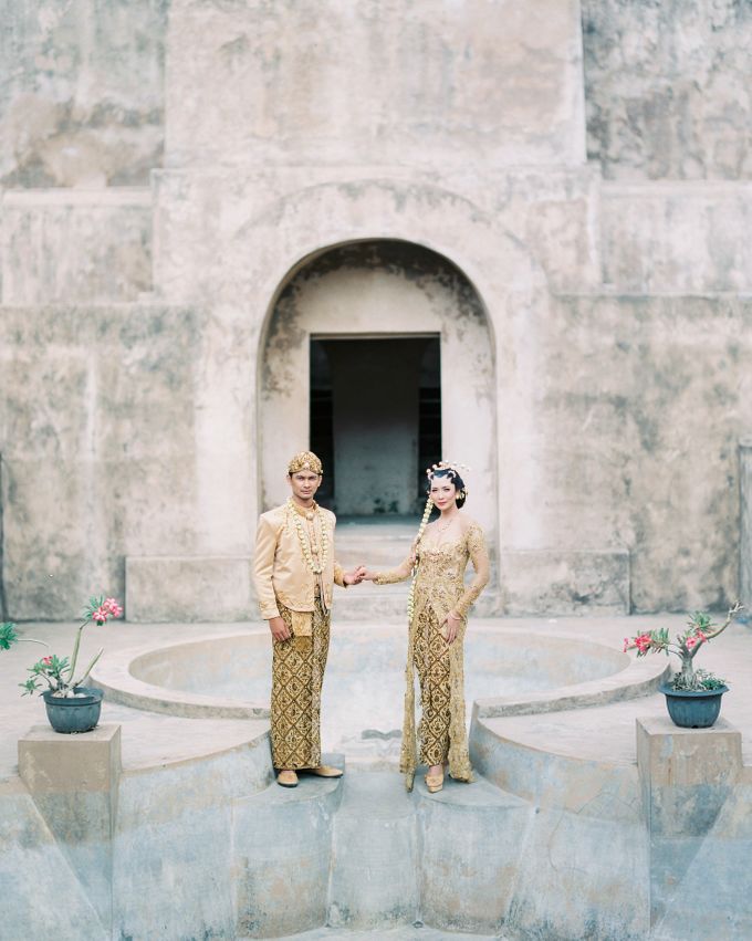 Javanese Heritage Wedding by Arta Photo - 017