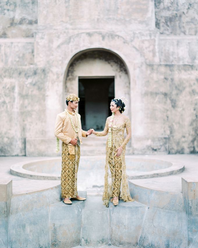 Javanese Heritage Wedding by Arta Photo - 002