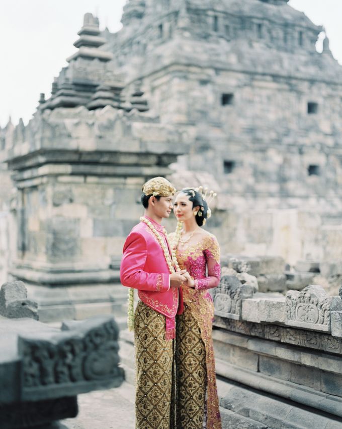 Javanese Heritage Wedding by Arta Photo - 015