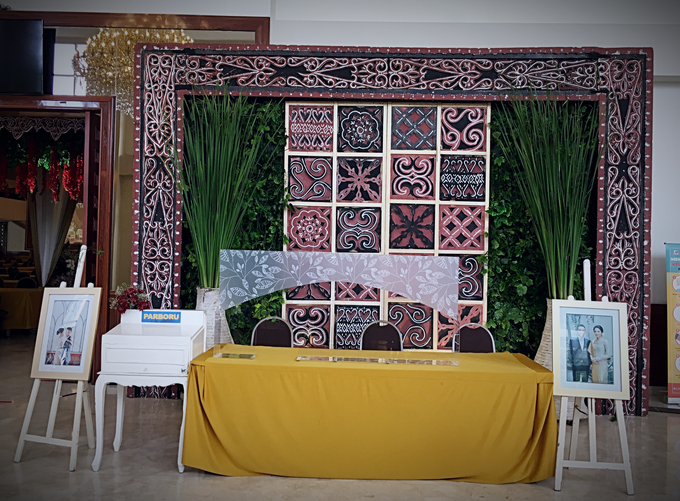 Adat Batak  by Artdeco Decoration - 005