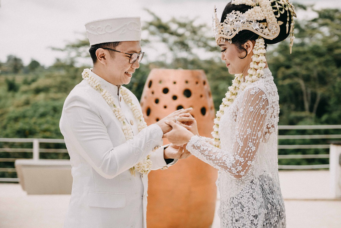 Ayip & Dara Wedding by ARTGLORY BALI - 014