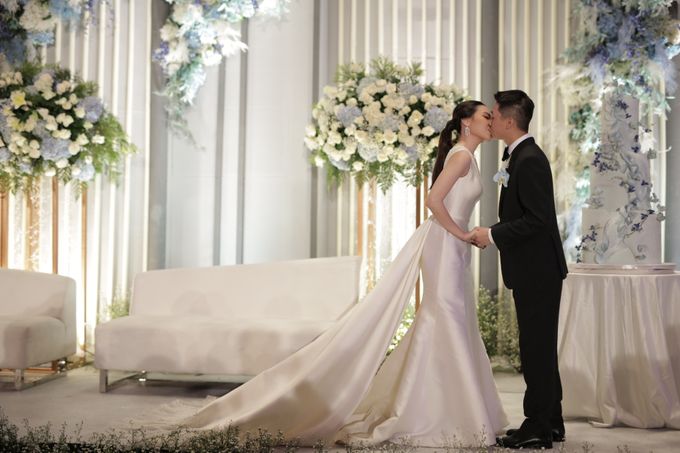 Handy & Devina Wedding by GLOW LIGHT - 012 Handy & Devina Wedding by GLOW LIGHT - 012