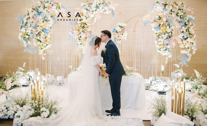 Intimate Wedding at Glass House, RCPP - Ritz Carlton Pacific Place ...
